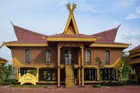 Provinsi ini merupakan provinsi yang terdiri atas gugusan pulau pulau. 5 Rumah Adat Riau Beserta Keunikan Nama Dan Gambarnya