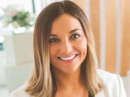 Nichole Yost's Instagram, Twitter & Facebook