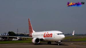 Hubungi kami melalui call center 24 jam di nomor see more of lion air group on facebook. Lion Air Plane Skids Off Runway At Pontianak Airport News En Tempo Co Tempo Co