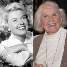 MÃE E FILHO ABKHAZ. A mãe tem 137 anos e o filho 95. O ano é 1977.  Abkhazia/ aldeia de Cuttol Foto: Sergei Edisherashvili. Esta foto, Foi  tirada em 1976-77, junto com