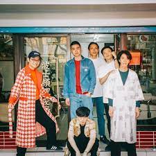 sunset rollercoaster best music artists fashion design good music