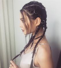 Long hair looks great in so many ways. 20 Cute And Easy Party Hairstyles For All Hair Lengths And Types
