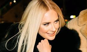 Skandaal Lõhestab: Brigitte Susanne Hunt ja Endine Mänedžer Hanna-Gretha  Liiva Tülli Pööranud