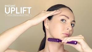 How To Use the Nurse Jamie Uplift Massaging Beauty Roller