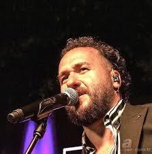 Yahudi şarkıcı Sami Levi'den Netanyahu tepkisi: Desteklemem mümkün değil!