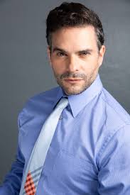 Tierra de Reyes" Episode #1.1 (Episodio de TV 2014)