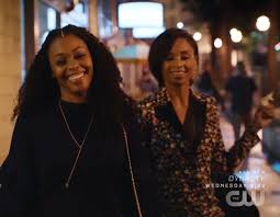 Black lightning • s1e2 soundtrack. Black Lightning S Nafessa Williams On Playing The First Live Action Black Lesbian Superhero Ohnotheydidnt Livejournal