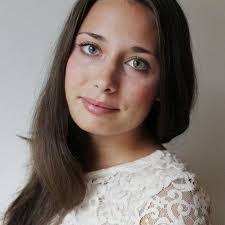 Amanda Stromberg's Instagram, Twitter & Facebook