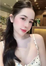 Jennie Lu 🌷 (@jennieluluu)