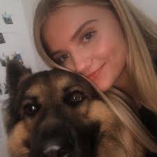 Georgia Stanton (@georgiaastanton)