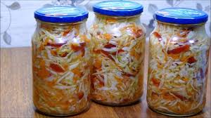 маринованная капуста с болгарским перцем на зиму в банках Salat Iz Kapusty S Bolgarskim Percem Bystrogo Prigotovleniya Salat Iz Kapusty Vkusnyashki Kapusta