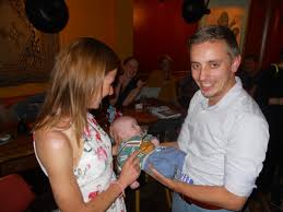 In 2011, she won the uci women's road world cup and in. Annemiek Van Vleuten On Twitter Had A Fun Evening Y Day With Familiy And Friends To Celebrate The Ibk Tirol2018 World Title Season 2018 And My Birthday With My Leg Straight In A