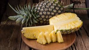 Ada banyak sekali pilihan makanan di luar sana. Benarkah Makan Nanas Madu Bisa Bikin Sakit Ginjal