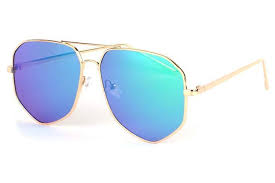 Des lunettes aviateur aux lunettes de soleil rétro. Lunette Soleil Aviateur Bleu Garyo Lunette Soleil Miroir Livre 48h 48h Avi 48h Avi Aviateur Lunettes De Soleil Lunettes De Soleil Miroir Lunettes