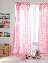 Tolle Gardinen Aus Baumwolle Furs Kinderzimmer Die Gardine Hat Oben 40 Cm Lange Bindebander Und Kann So Leicht An Jeder Baumwollvorhange Kinder Zimmer Zimmer