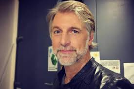 Al final del móvil, caprarola también anunció que de la mano de fernando burlando (55) llevará su caso a la justicia. No Se Dio Cuenta De Nada Hasta Que Se Vio Horacio Cabak Hablo Del Accidente De Mariano Caprarola Minuto Neuquen