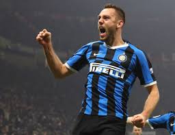 Calendario e risultati classifica calendario completo come vedere la serie a tim statistiche squadre statistiche calciatori mvp serie a tim linee guida gol dubbi albo d'oro archivio. Stefan De Vrij Acknowledged As The Best Defender During The 2019 20 Serie A Campaign News