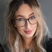 Natasha Cartwright's Instagram, Twitter & Facebook