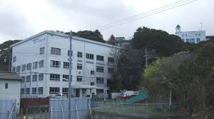 折尾爱真短期大学- 维基百科，自由的百科全书