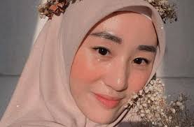 Bukan hanya dikabulkan untuk berpisah, larissa juga mendapatkan hak asuh atas anak semata wayangnya, muhammad yusuf alvin ramadhan. Gelar Pertemuan Keluarga Besok Larissa Chou Bicara Peluang Rujuk Capcus