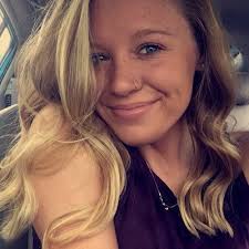 Ciera Adams (@cieraa18)