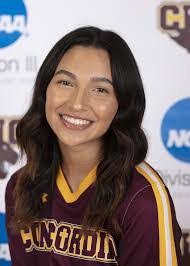 Carole Ross's Instagram, Twitter & Facebook