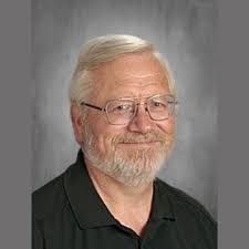 Tom Bauer's Instagram, Twitter & Facebook