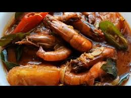 Aroma dari daun kunyit sungguh harum dan menyelerakan. Kari Udang Tanpa Santan Shrimp Curry Without Coconut Milk With Diy Serbuk Kari Diy Curry Powder Youtube
