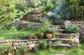Romantisches Refugium Einen Steingarten Anlegen Steingarten Anlegen Steingarten Garten Anlegen