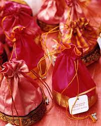 A Vibrant Casual Outdoor Wedding In Tennessee Indian Favors Indian Wedding Favors Casual Outdoor Weddings