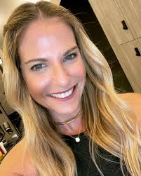 PRG (Post Ride Glow)⁣ My smile says it all! ⁣ ⁣ Another bucket list, dream  come true ride for me at Peloton. The music of Elton John has been a staple  and