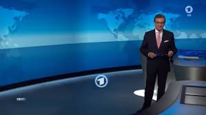 Thimon von berlepsch hypnotisiert linda zervakis. Tagesschau Warum Jan Hofers Beine Eine Einzige Enttauschung Sind