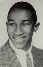 Here's a pic of a sixth form group from 1983 I think. I attended AMR from  78-84 and, as a serving teacher of some 20 years now, I have a real respect