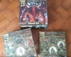 Ce jeu peut se jouer de 2 à 4 joueurs pour environ 90 minutes de jeu variant selon le scénario mis en place. Joan Of Arc Geek Lvl 60