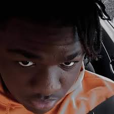 Desi Banks roasts heckler during Milwaukee show😭😭