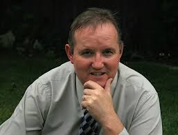 Edward Tooley's Instagram, Twitter & Facebook