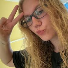 Abigail Bohm (bohmdotcom)