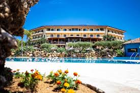 Santa chiara is a religious complex in naples, italy, that includes the church of santa chiara, a monastery, tombs and an archeological museum. Hotel Santa Chiara Capo Vaticano Updated 2021 Prices