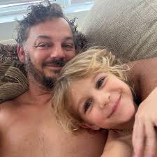 How to improve pool skimmer performance?