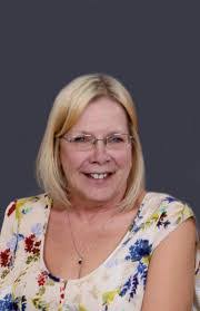 Lisa Dockstader's Instagram, Twitter & Facebook