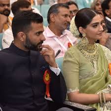 Image result for सोनम कपूर फिल्म नीरजा के लिए अपना पहला स्पेशल मेंशन नेशनल ...