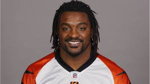 Coach recalls Cedric Benson's unselfishness, legendary exploits