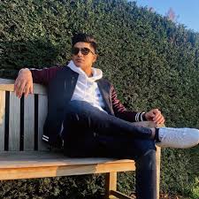 Shubman gill and sara tendulkar have been in the eye of the fans for quite some time now. Shubman Gill On Twitter I Spy