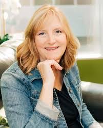 Jeannie Hughes's Instagram, Twitter & Facebook