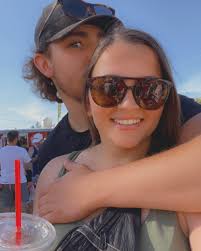 Lacey Hauser (@laceyann.17.27) • Instagram photos and videos