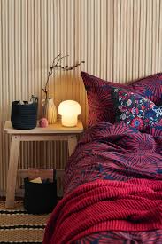 Kuschelig Und Farbenfroh Das Kunsthandwerklich Inspirierte Muster Der Kratten Bettwasche Ikea Zuhause Bett Ideen Bettwasche