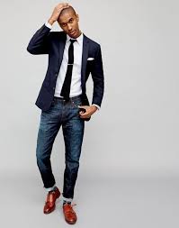 Black And White Striped Shirt With Jeans Men Casual Look Jeans A Striped Shirt A Navy Blazer And Brown Shoes Blazer Outfits Men Mens Outfits Men Casual