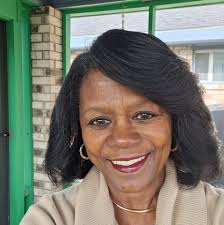 Little Red Meets the Three LIttle Pigs