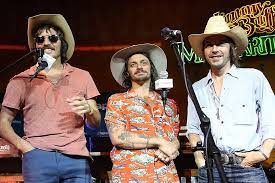 5 / 5 7 мнений. Story Behind The Song Midland Drinkin Problem