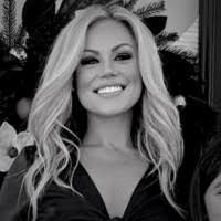 Holly Conner's Instagram, Twitter & Facebook